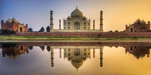 8 hours tour of agra