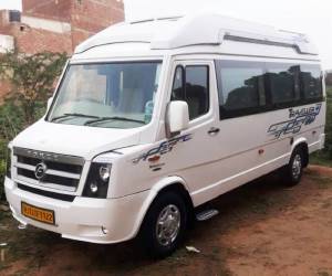 7 Seater Tempo Traveller