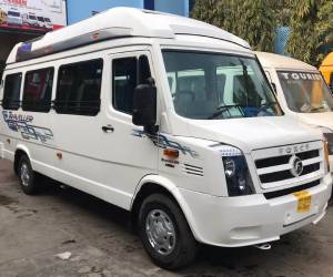 15 Seater Tempo Traveller