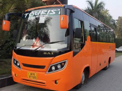 27 seater bus on rent
